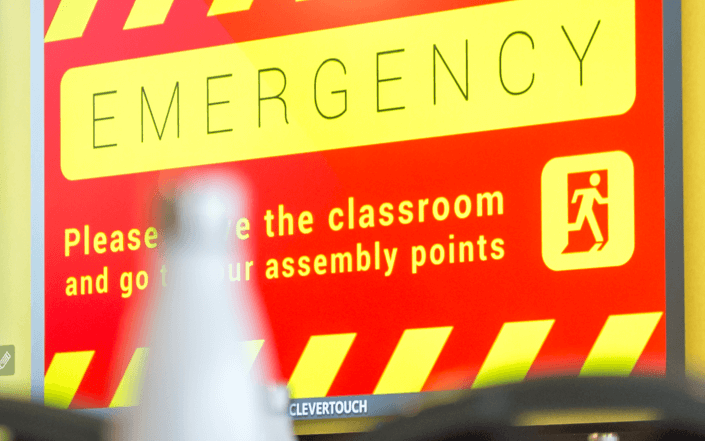 digital-signage-emergency