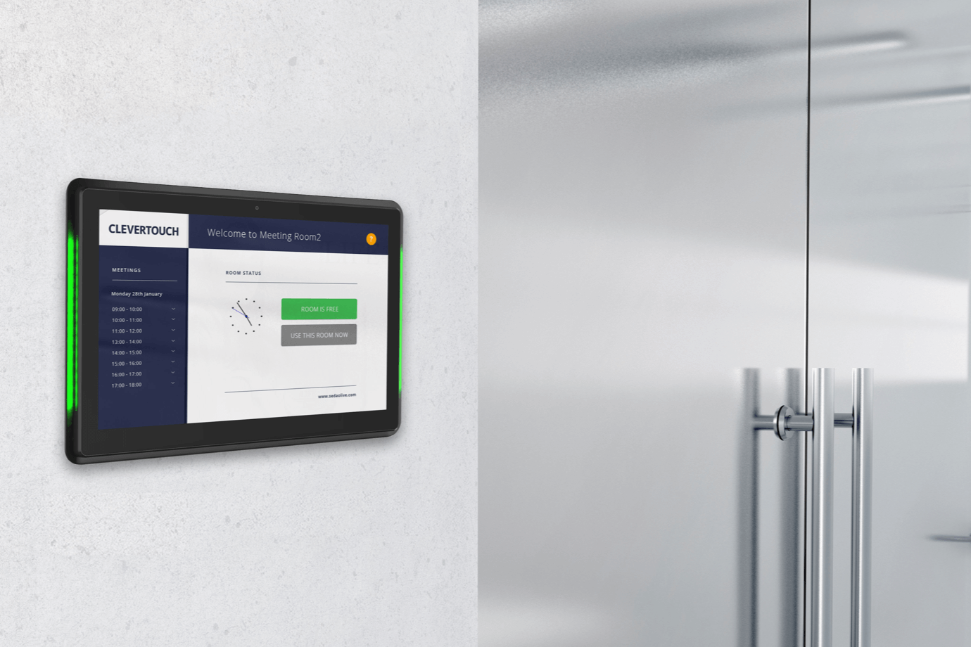 digital-signage-organised-efficiency