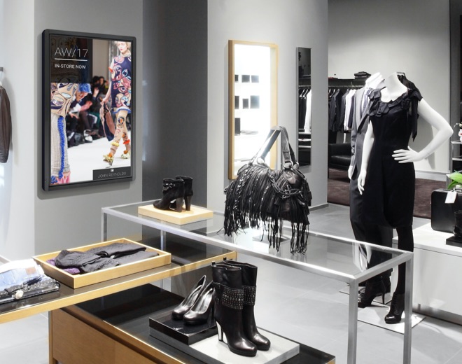 retail_digital_signage_x2
